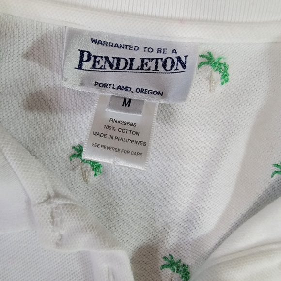 Women's size Medium Pendleton Golf Polo Palm Tree Design White Shirt - Picture 6 of 6
